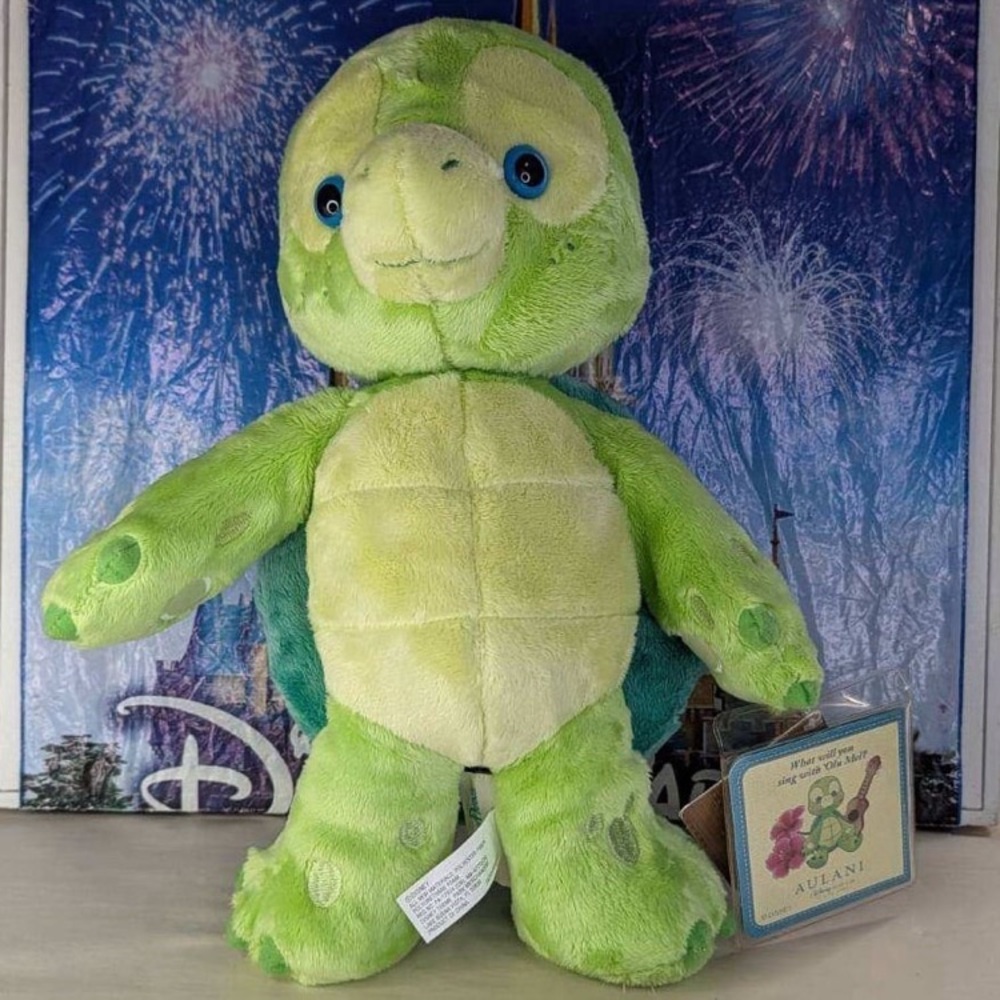 Disney Parks Aulani Resort ‘Olu Mel Friend Of Duffy Turtle Plush 14” NWT